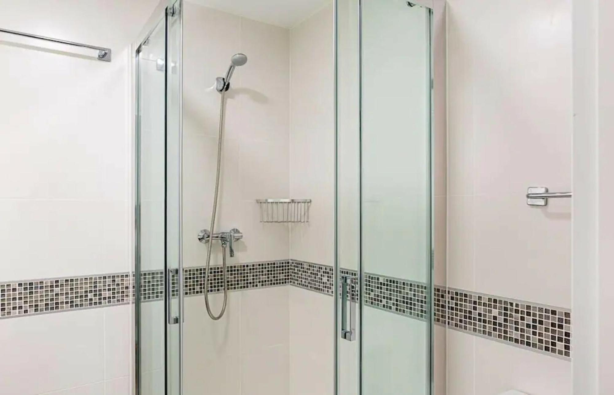 2Bedroom Duplex In Hortaleza Near Metro Madrid Exteriör bild