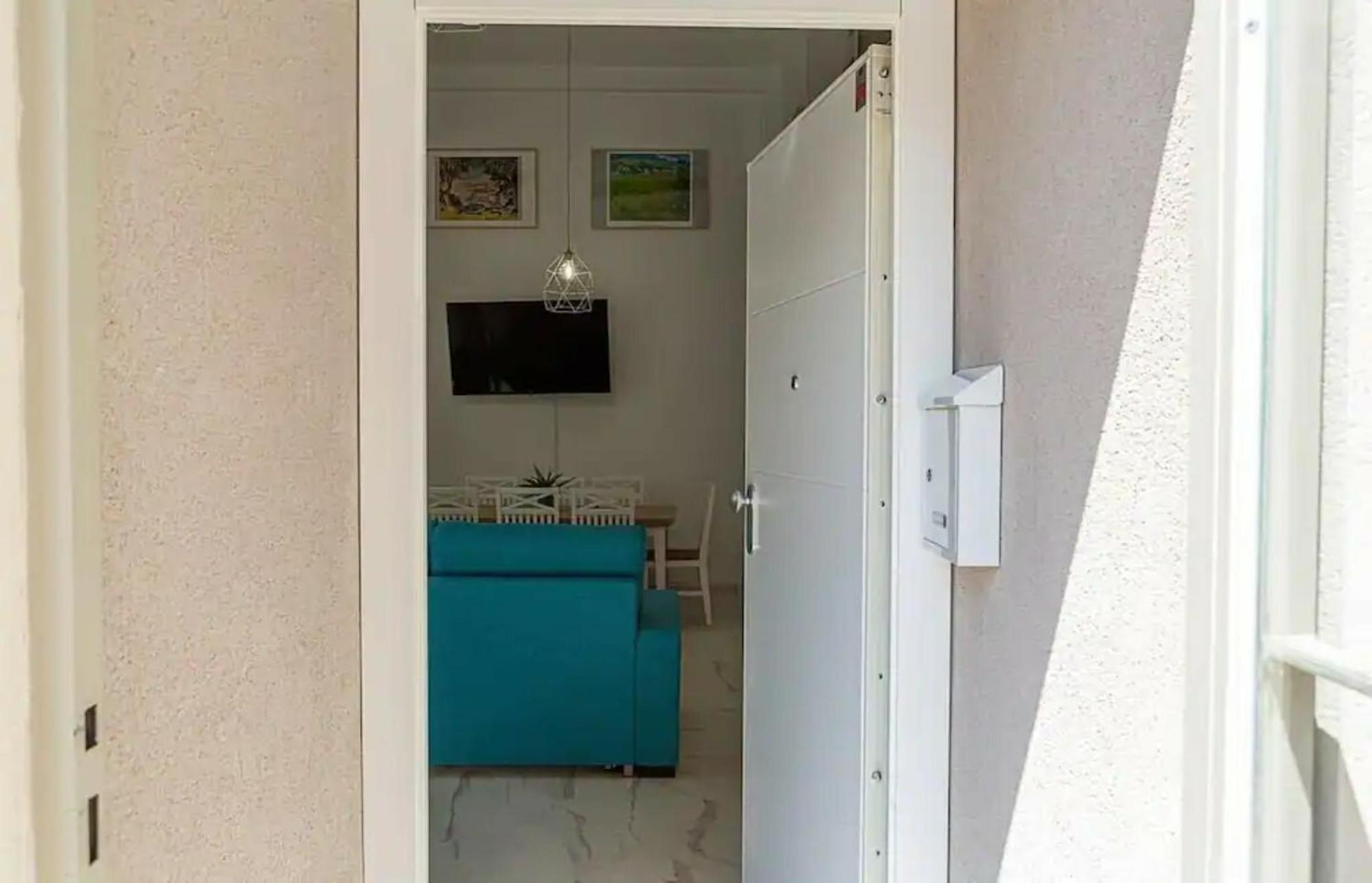 2Bedroom Duplex In Hortaleza Near Metro Madrid Exteriör bild